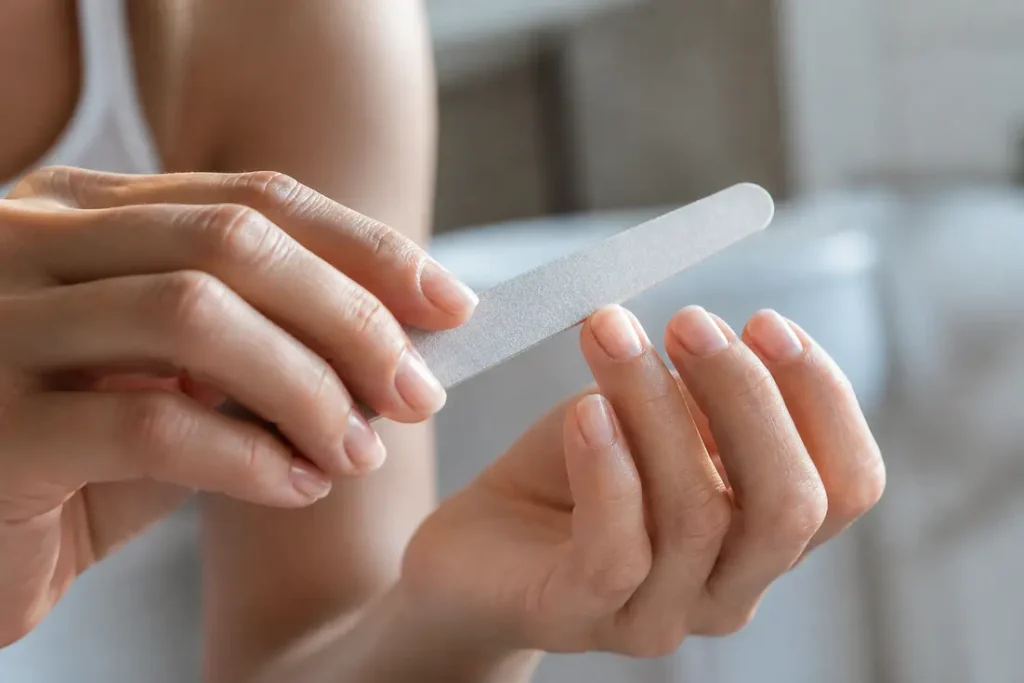 Comment limer ses ongles sans les abîmer
